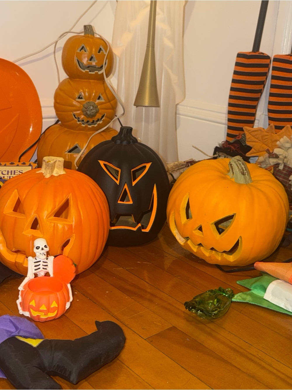 Vintage and modern halloween lot 🎃